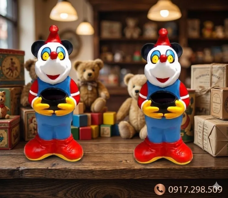 thùng rác hình chuột Mickey 