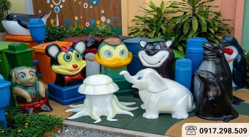 thùng rác hình con thú