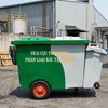 XE THU GOM RÁC 800 LÍT COMPOSITE: GIẢI PHÁP TỐI ƯU CHO KHỐI LƯỢNG RÁC LỚN